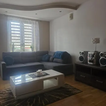 Apartament Michala Daire *